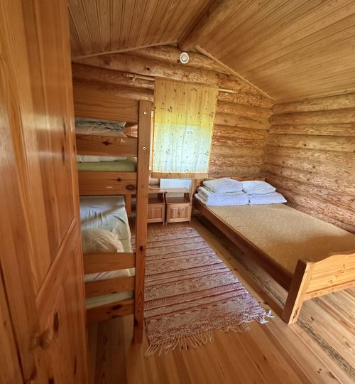 Family-friendly summer cottage rental in Ida-Viru County at Matsu Cottage by the lake Peipsi