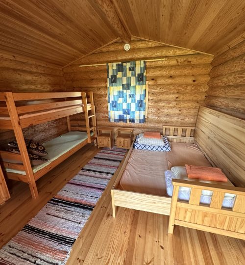 suvemaja looduse keskel Matsu talus, puhkus Peipsi lähedal